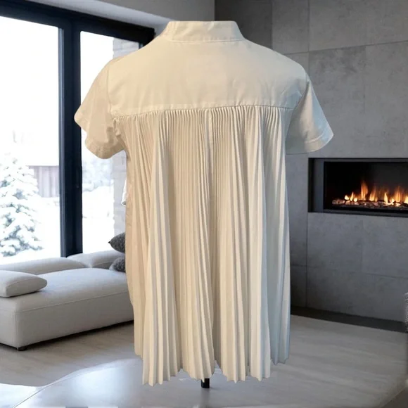 SACAI Hybrid Contrast NWOT Pleated Back T-Shirt Size Japanese 3 US M-L